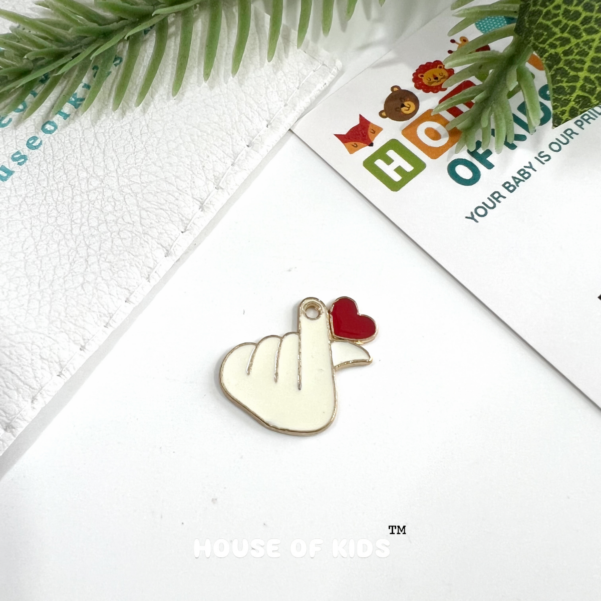 HOK The Finger Heart Charm