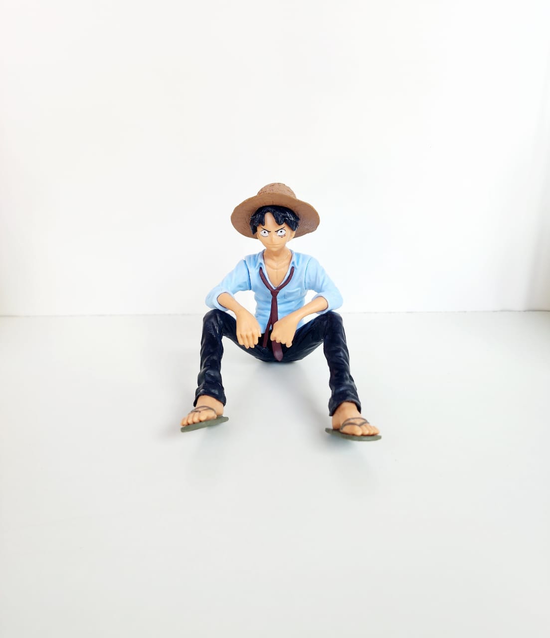 HOK One Piece Luffy Sitting Action Figure 15cm