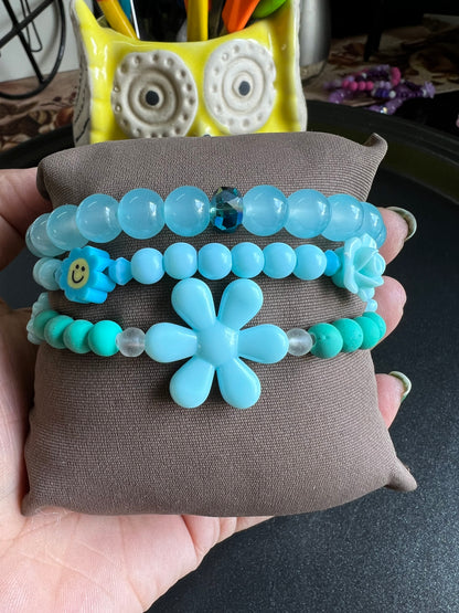 Beautiful Flower Stack Bracelet - Set of 3 - 11 Colours Available