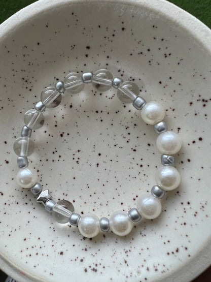 White Pearl Bead Bracelet