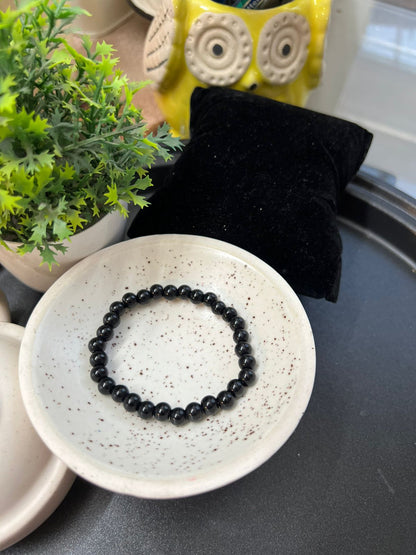 HOK Small Black & White Beads Bracelets - 6mm