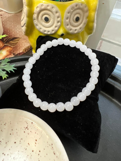 HOK Small Black & White Beads Bracelets - 6mm