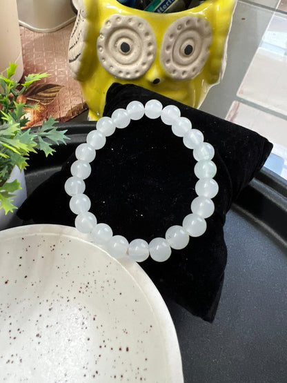 HOK Plain Black and White Beads Bracelets - 8mm