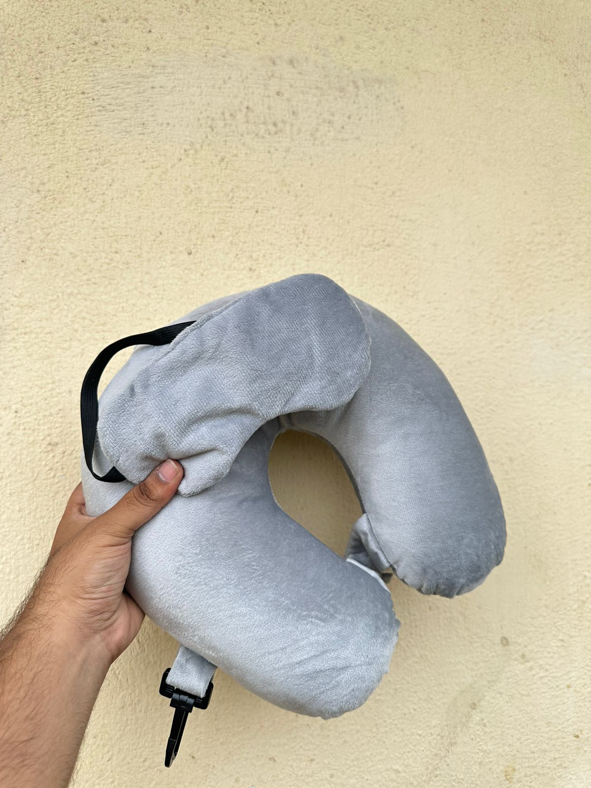 HOK Neck Pillow And Eye Mask