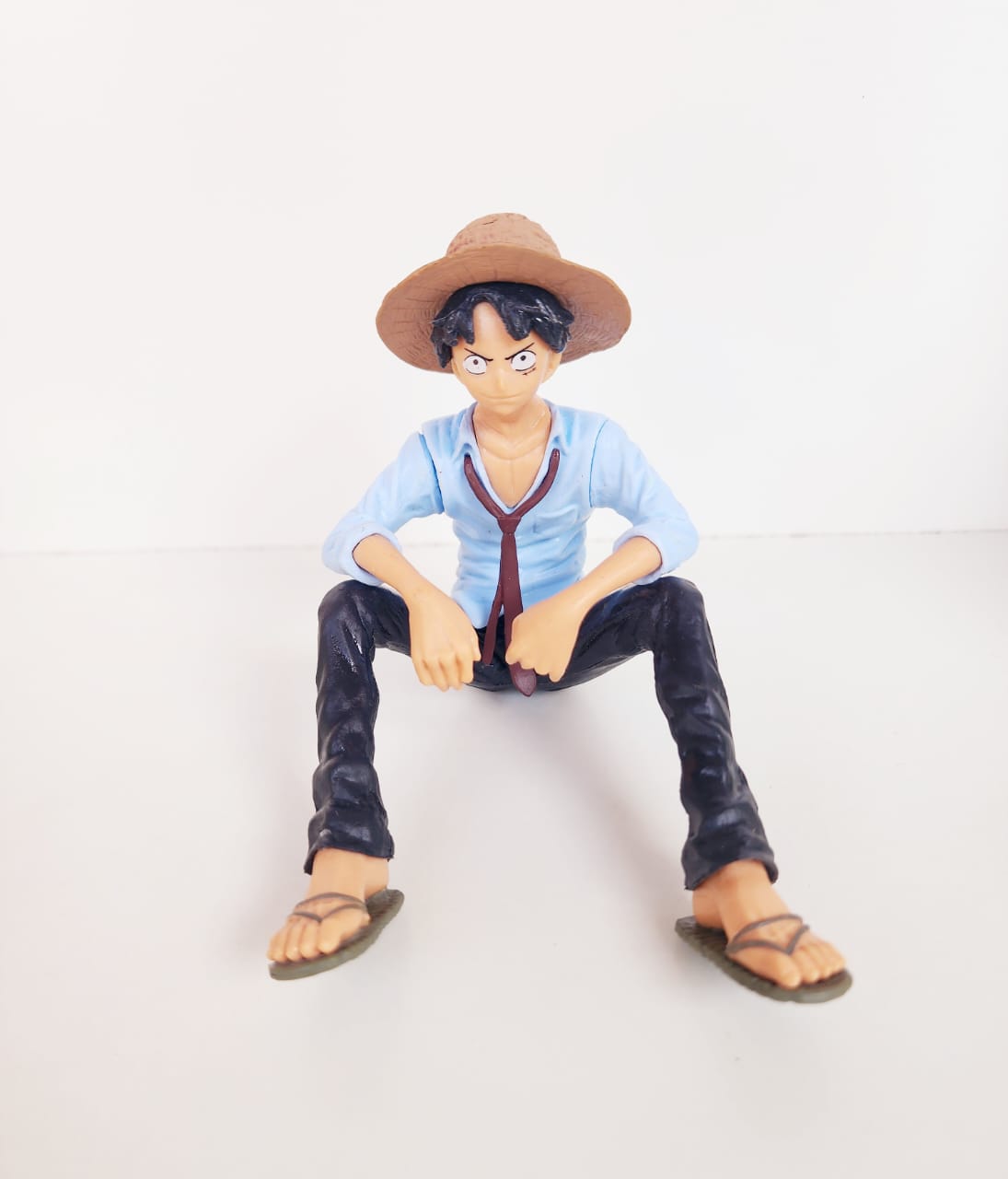 HOK One Piece Luffy Sitting Action Figure 15cm