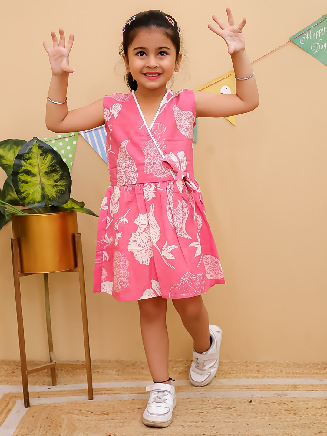 HOK Stylish Girls Sleeveless Floral Wrap-Look Dress with contrast Lace Piping