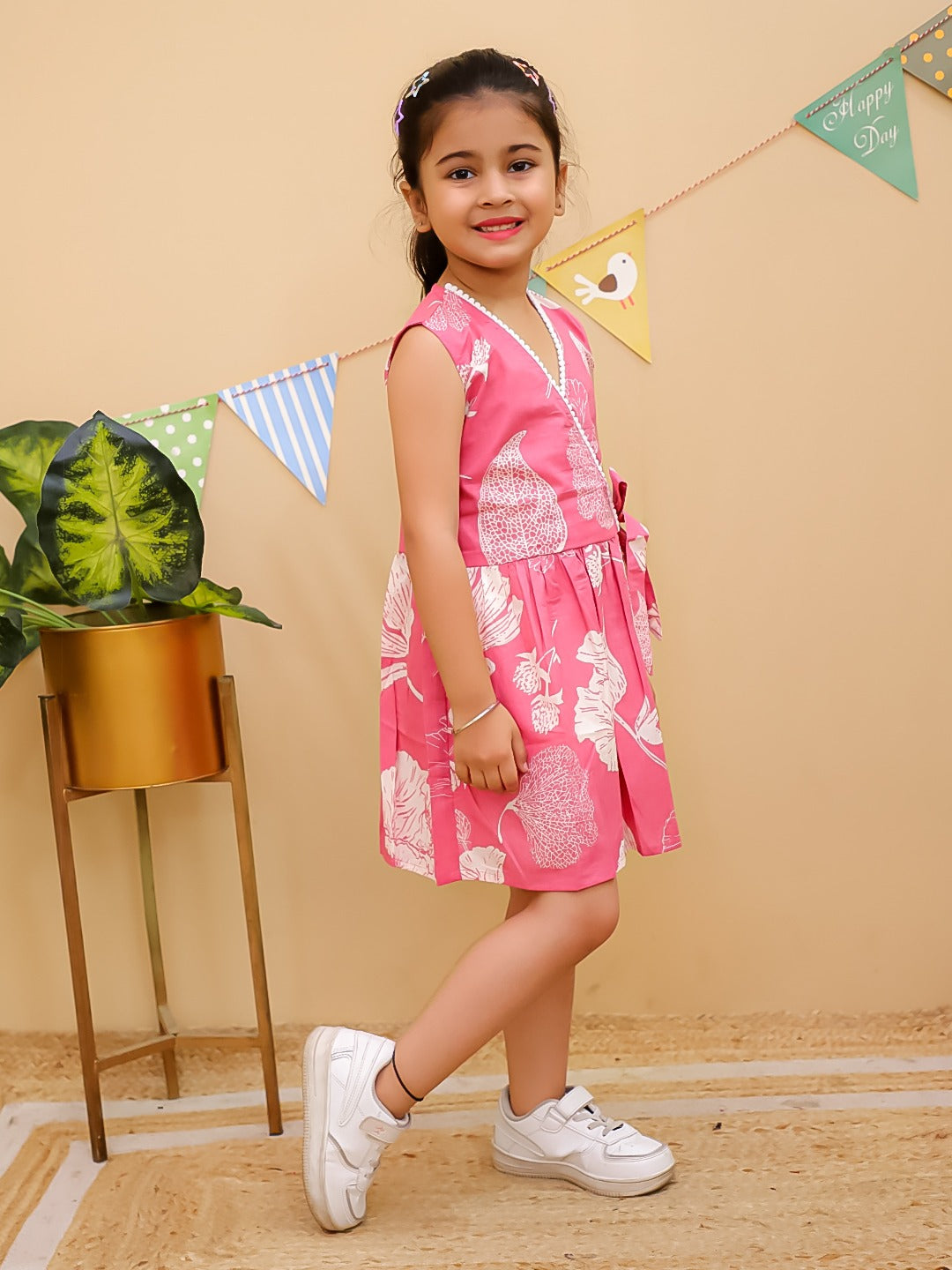 HOK Stylish Girls Sleeveless Floral Wrap-Look Dress with contrast Lace Piping