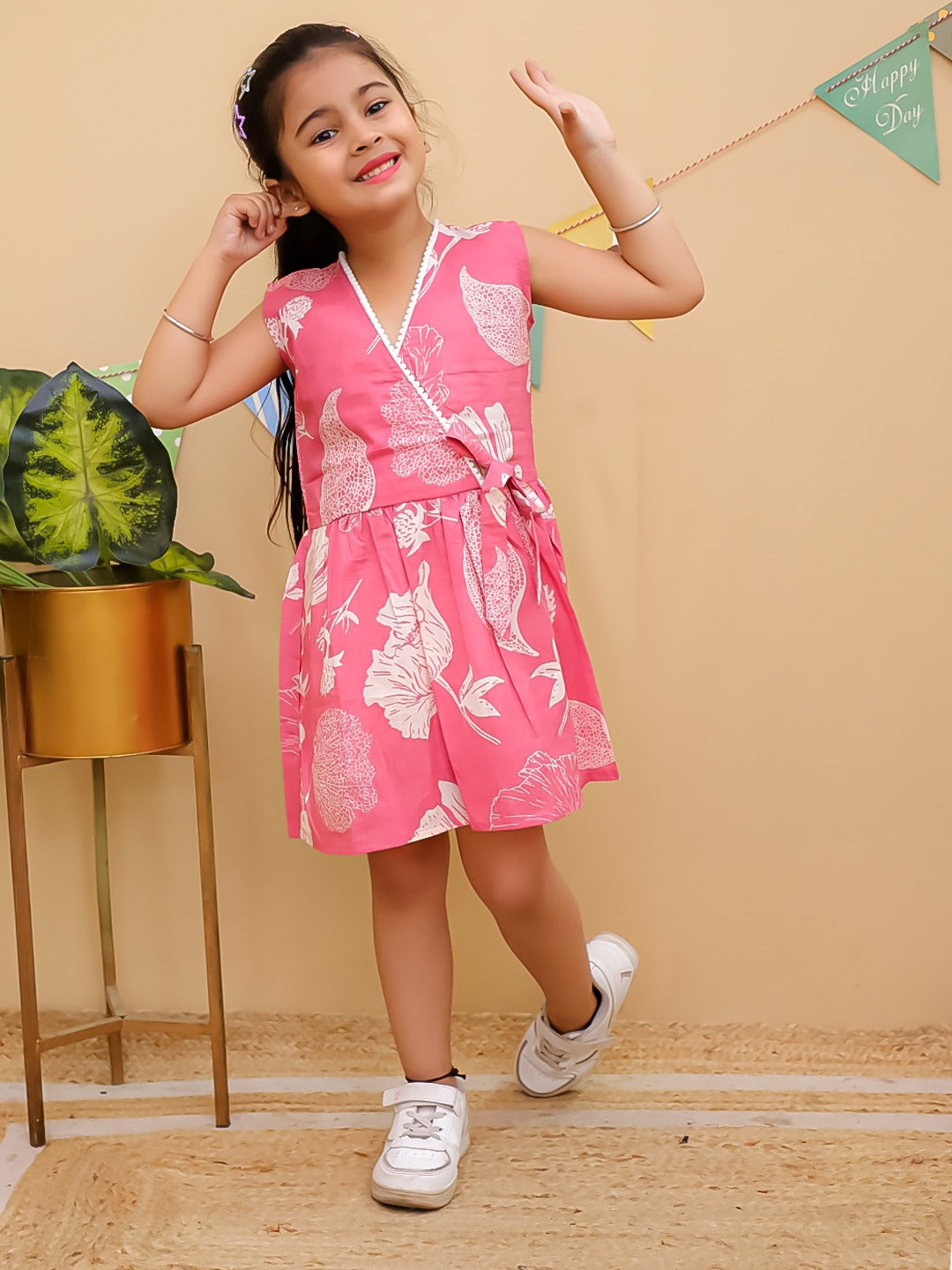 HOK Stylish Girls Sleeveless Floral Wrap-Look Dress with contrast Lace Piping