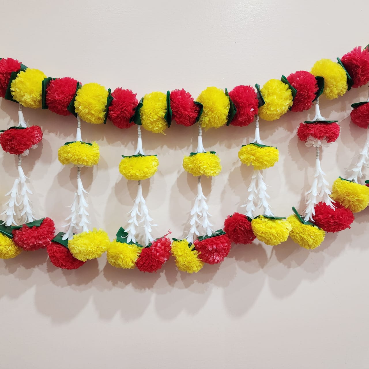 HOK Marigold Yellow-Red Toran