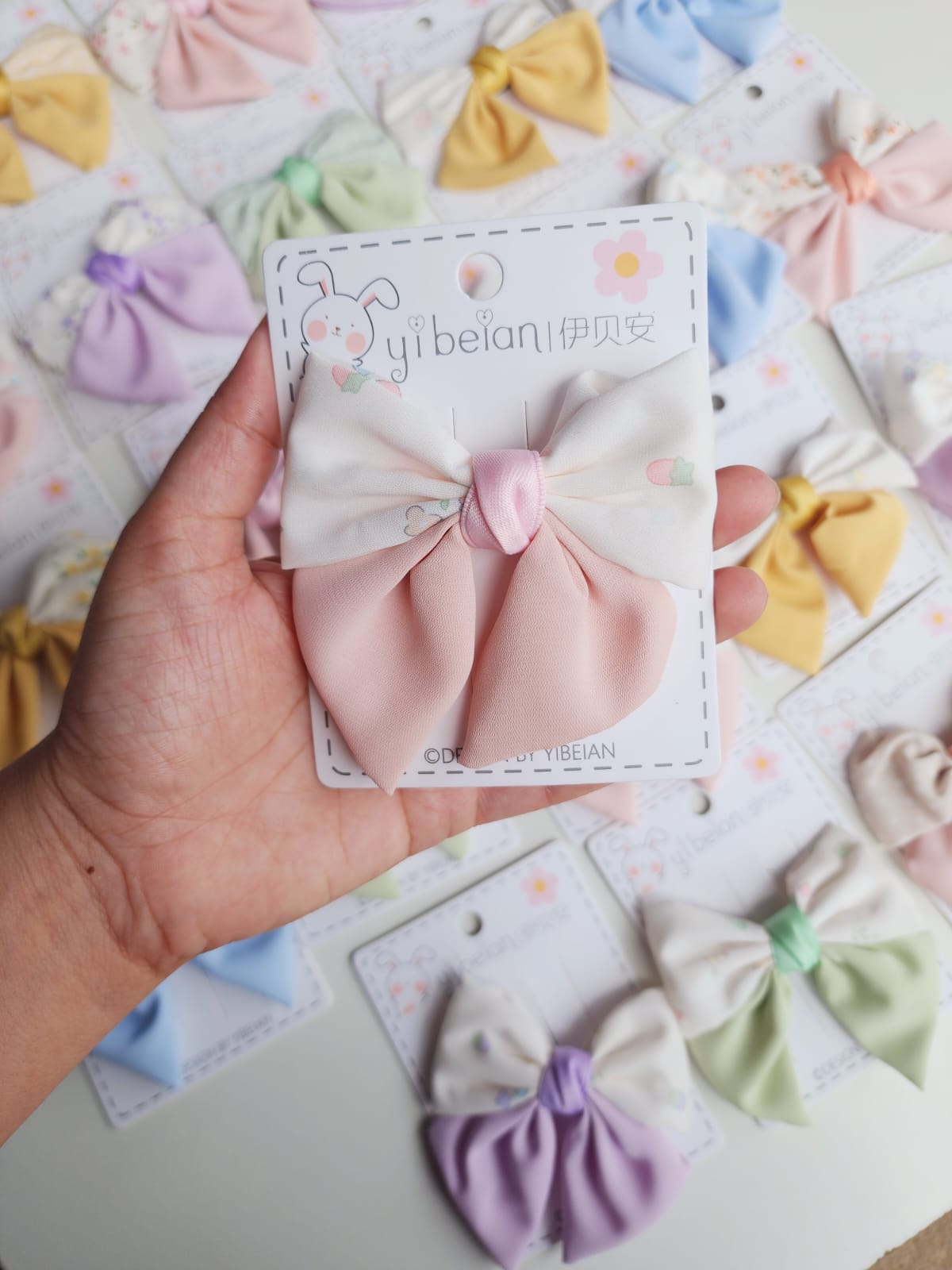 HOK Bow Hair Clips- Pack of 1 pc