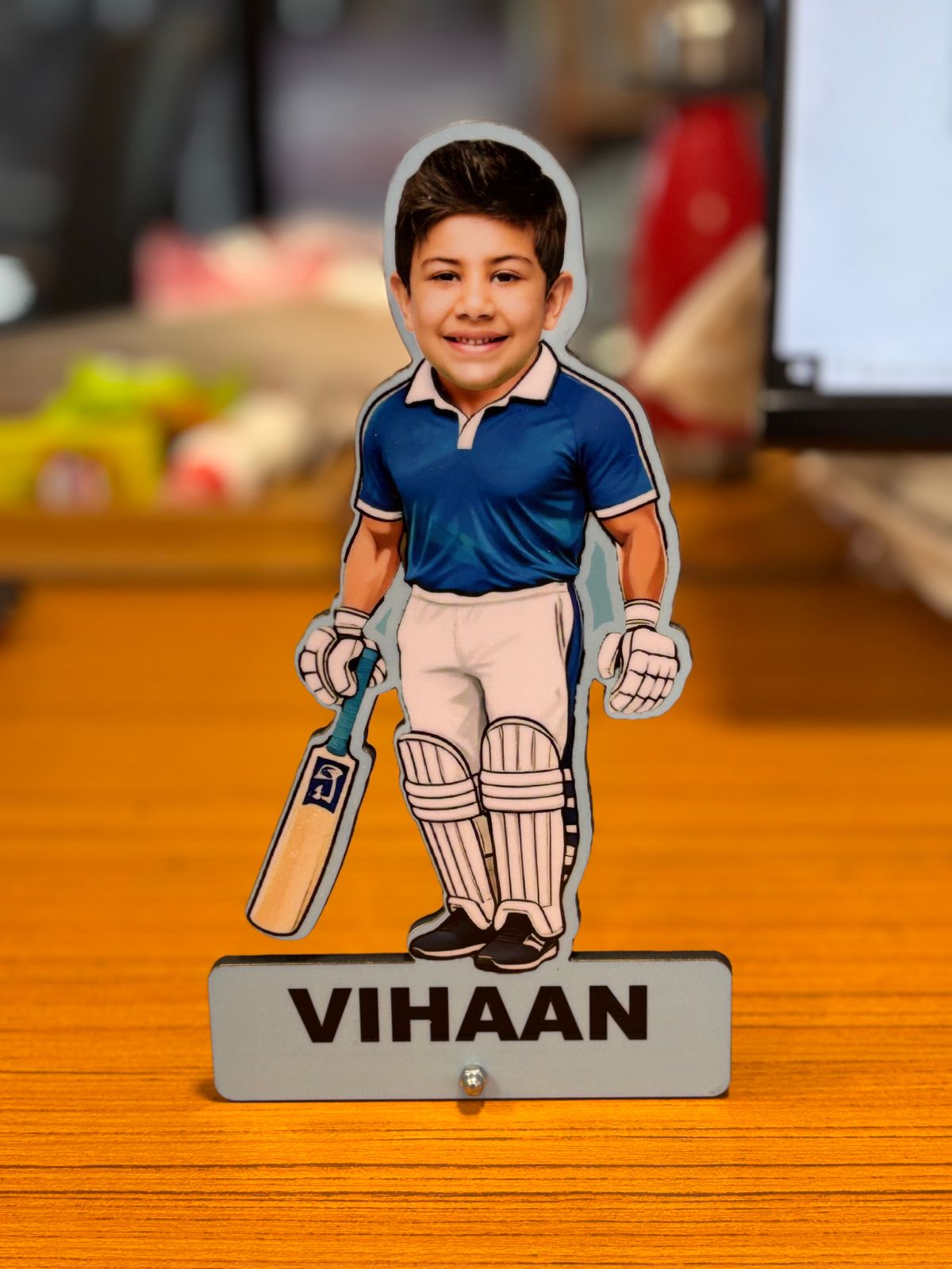 HOK Personalized Photo Caricature Table Stand