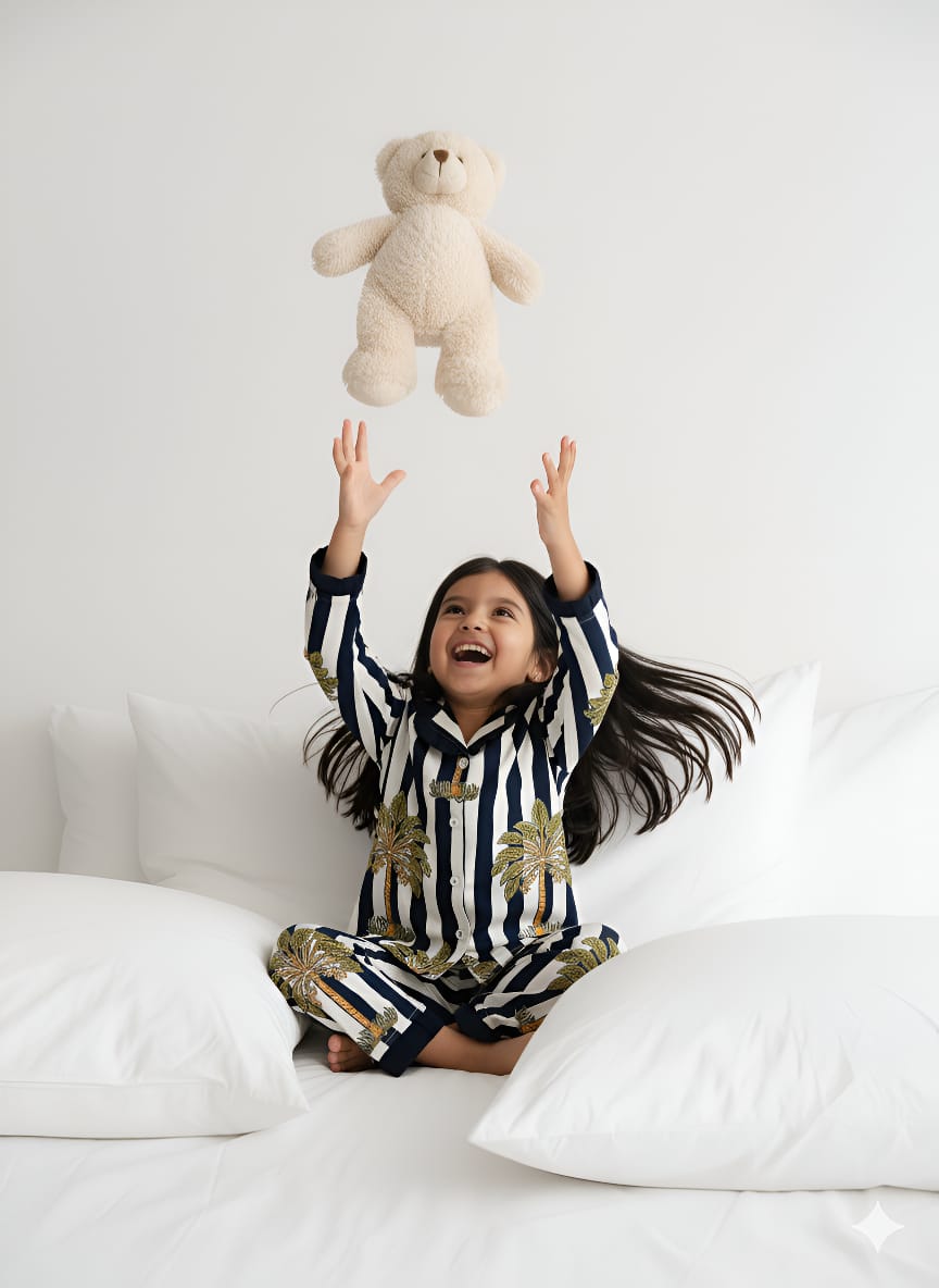 HOK Stripes Girls Night Suit