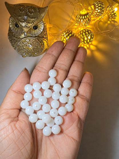 Plain Glass Beads - Pack of 25 beads and a thread | 8mm Beads