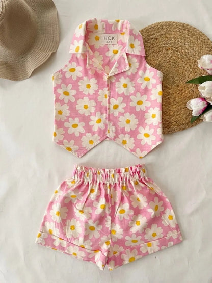 Breathable cotton girls co-ord set front outfit trendy look
