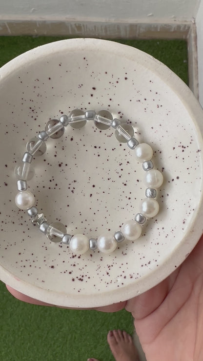 White Pearl Bead Bracelet